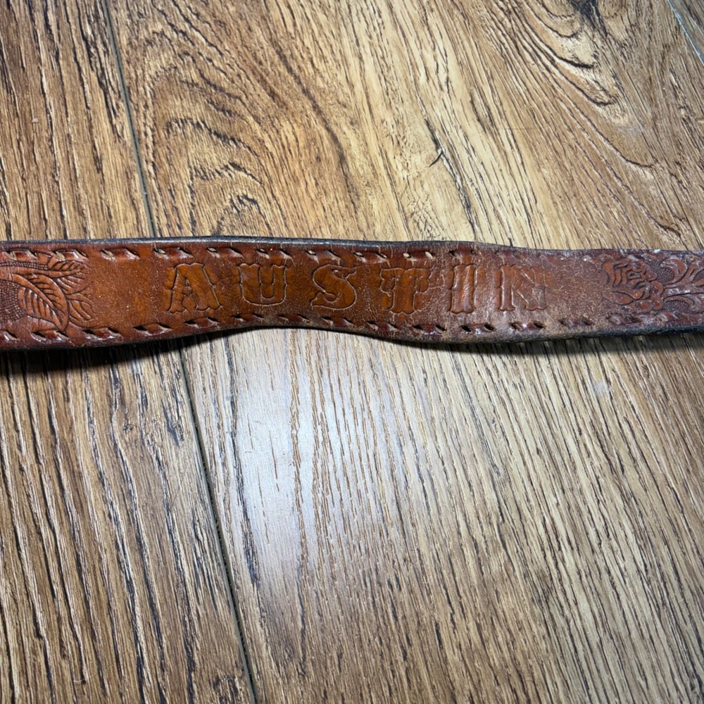 VTG 1985 High Mesa Texas Bronze Buckle Tooled Engraved Leather Kids Belt Floral - Picture 4 of 9